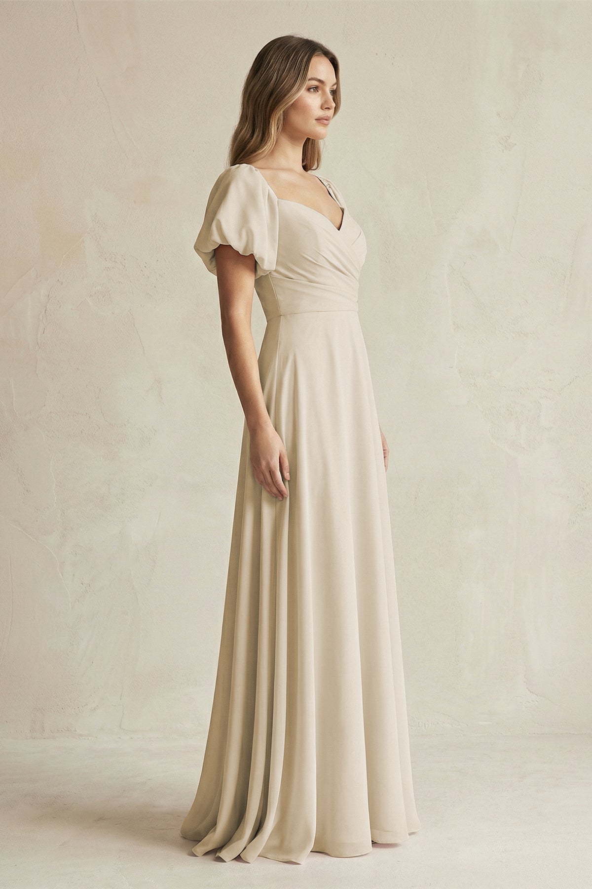 Sweetheart Puff Sleeve A-Line Chiffon Bridesmaid Dress in Champagne - Curvevia