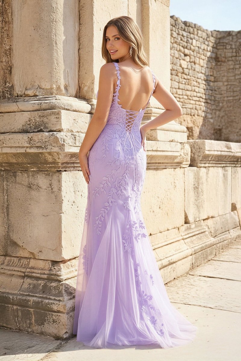 Mermaid Spaghetti Straps Lavender Lace Long Prom Dresses with Appliques - Curvevia