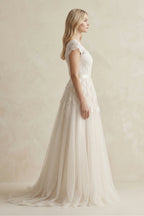 Cap Sleeve V-Neck Lace Tulle Wedding Dress With Zipper Back - Curvevia