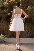 Unqiue A-Line Sweetheart Sequin Short Wedding Dress with Appliques - Curvevia