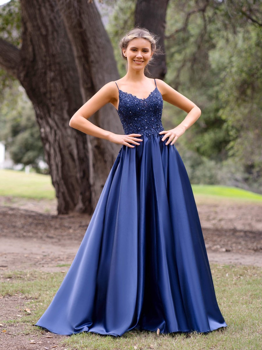 V-Neck Lace Stain A-Line Floor-length Wedding Guest Dress - Curvevia
