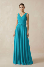 A-Line V-Neck Pleated Chiffon Bridesmaid Dress in Blue Jay - Curvevia