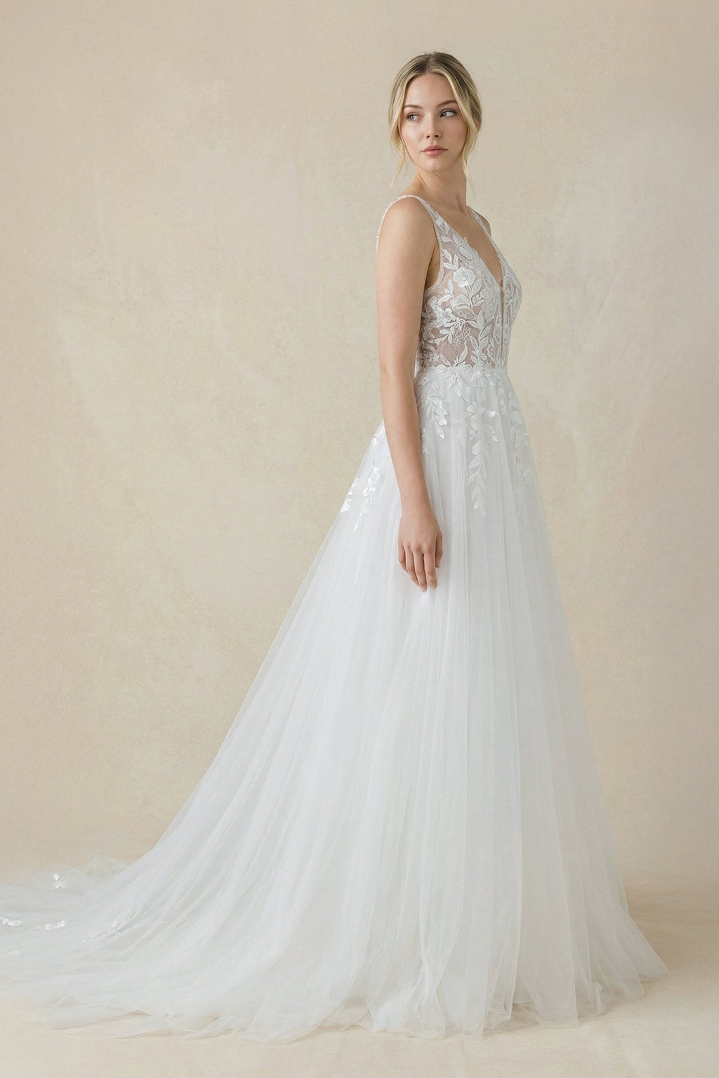 V Neck Satin Mermaid Wedding Dress in White - Curvevia