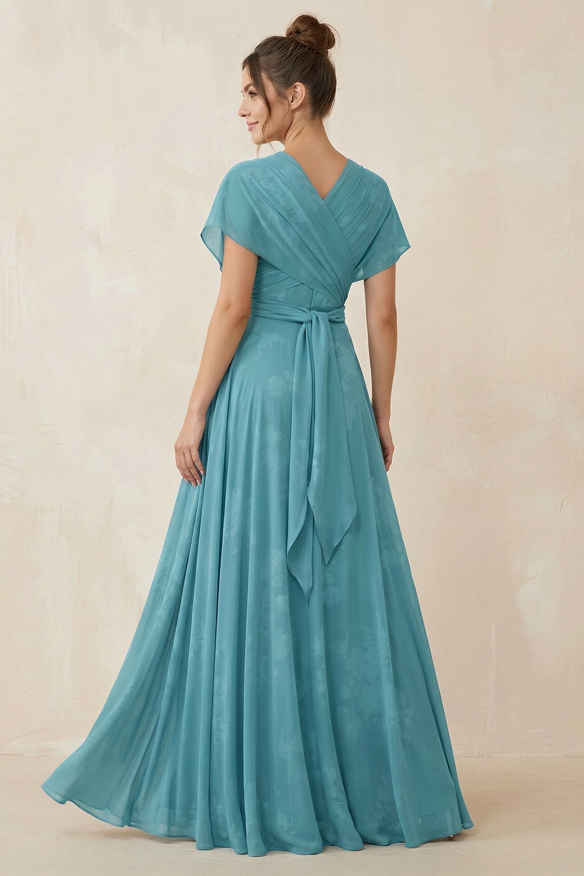 V-Neck Short Sleeve A-Line Floral Chiffon Bridesmaid Dress in Adriatic Blue - Curvevia