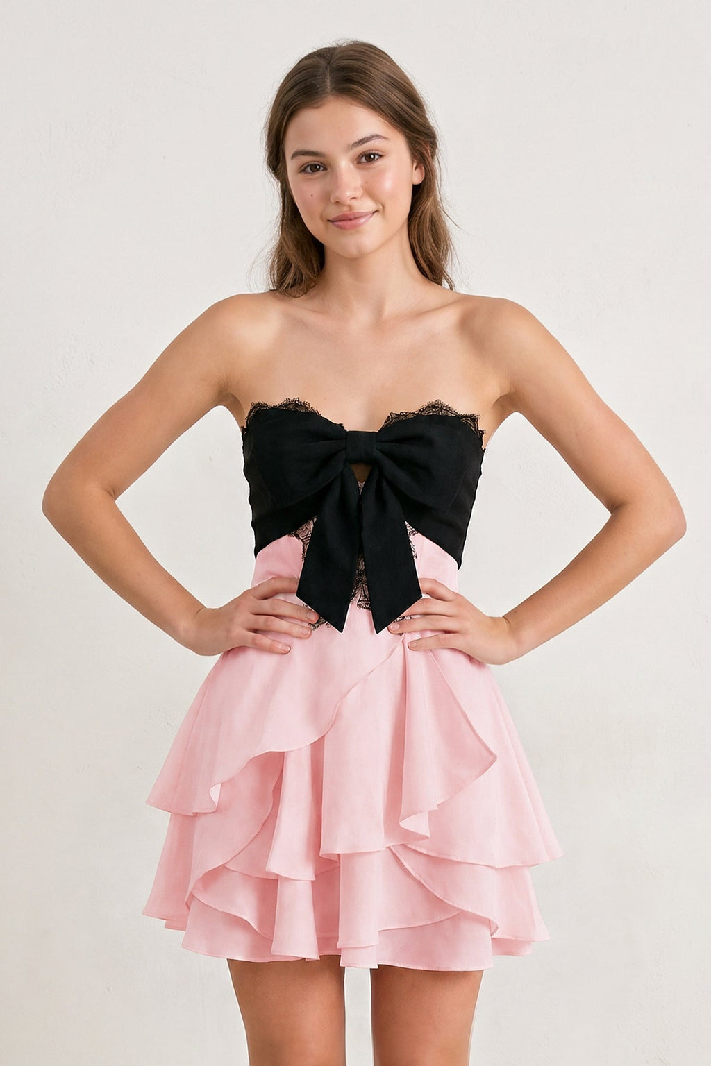 White Black Sweetheart A-Line Ruffled Chiffon Homecoming Dress with Bow - Curvevia