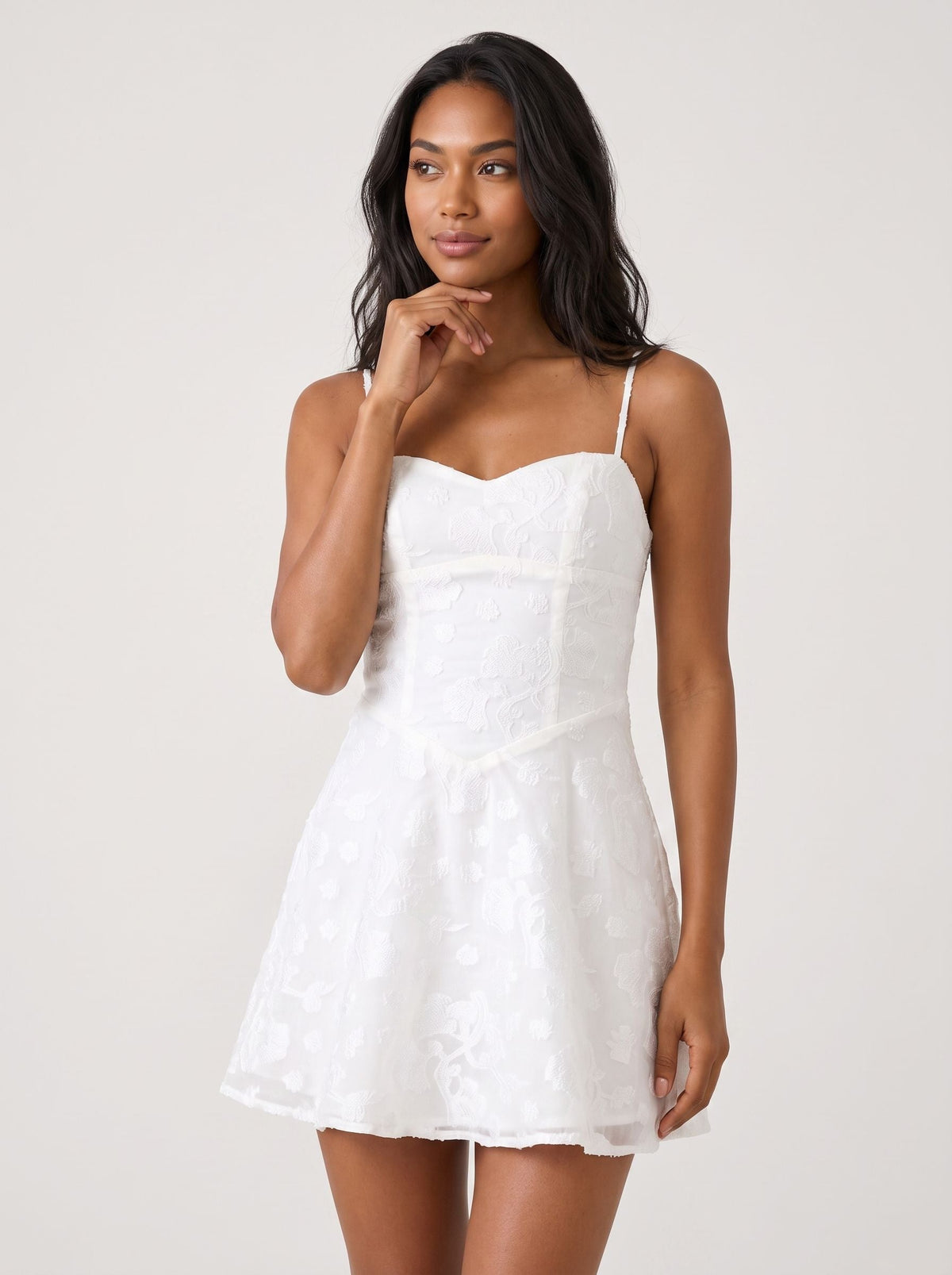 White Lace A-Line Sweetheart Back Zip Short Dress with Floral Embroidery - Curvevia