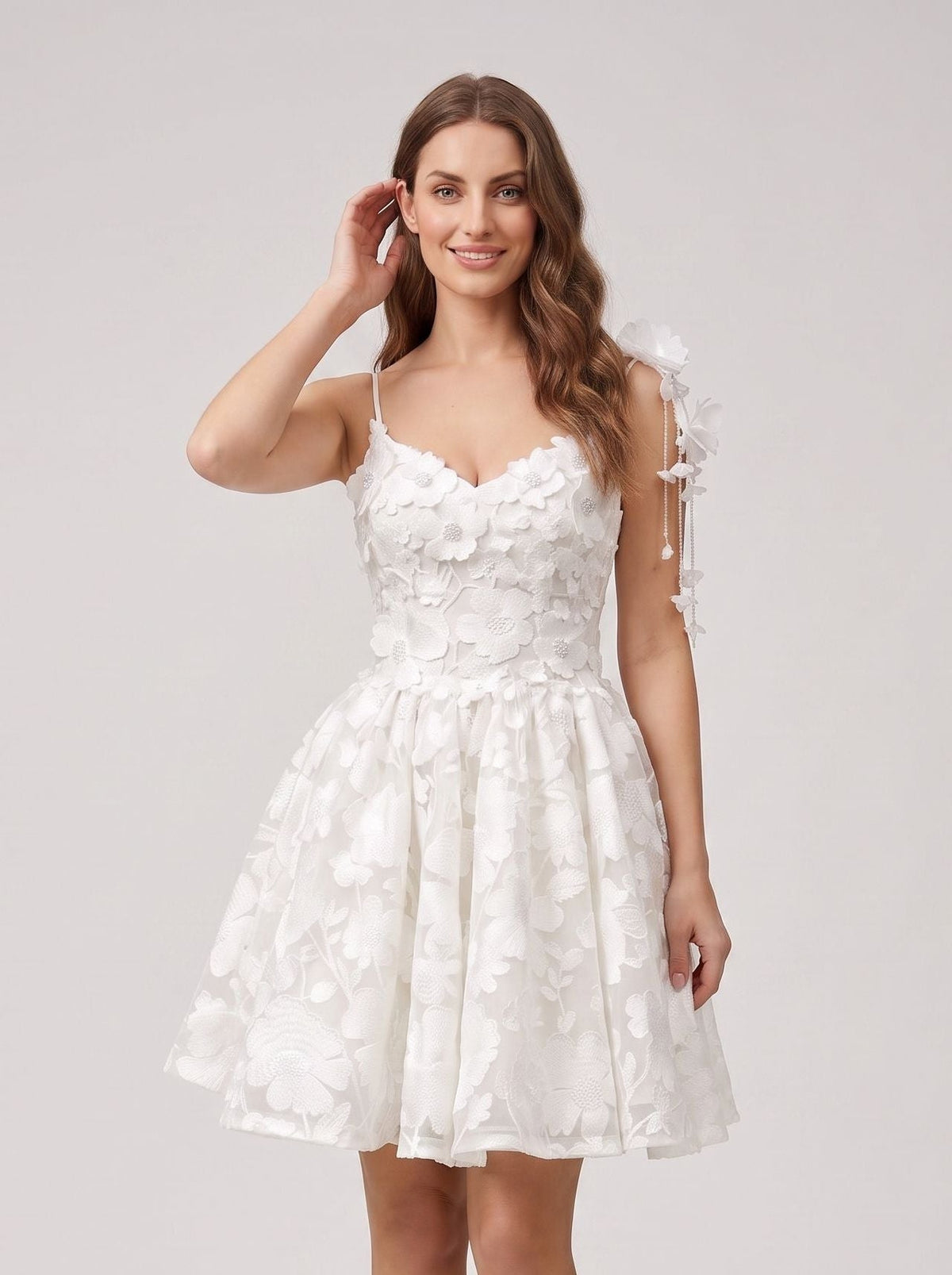 White Tulle A-Line Sweetheart Criss-Cross Straps Short Dress with 3D Flowers - Curvevia