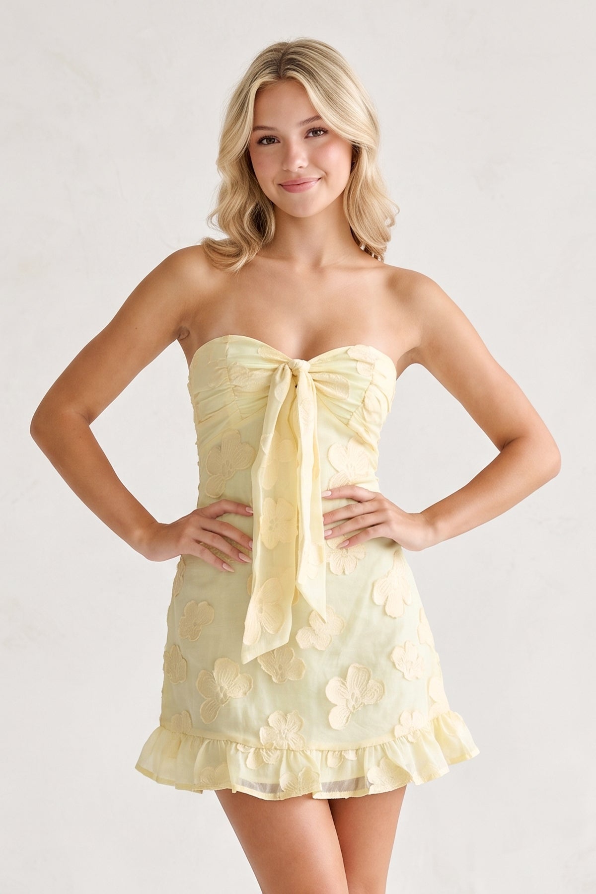 Yellow Sweetheart Embroidered Tulle Ruffled A-Line Homecoming Dress - Curvevia