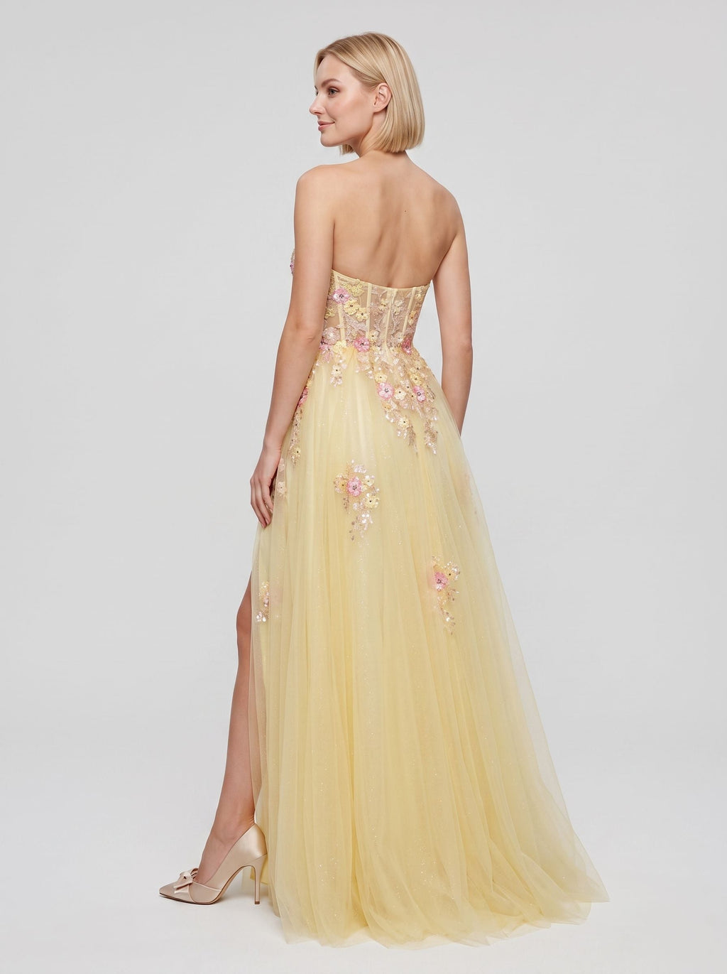 Yellow Tulle A-Line Sweetheart Corset Back Floor-Length Dress with 3D Floral Embroidery & Slit - Curvevia