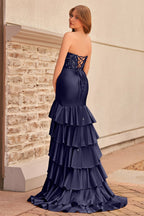 Charming Mermaid Strapless Pink Satin Long Evening Dress with Appliques - Curvevia